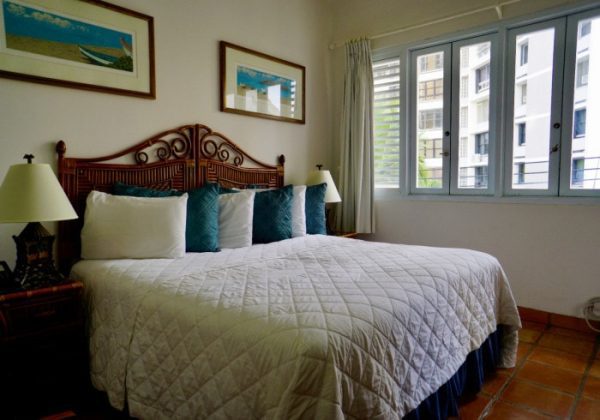 King Ocean View Room at Acacia Boutique Hotel with stunning ocean views and luxurious amenities.